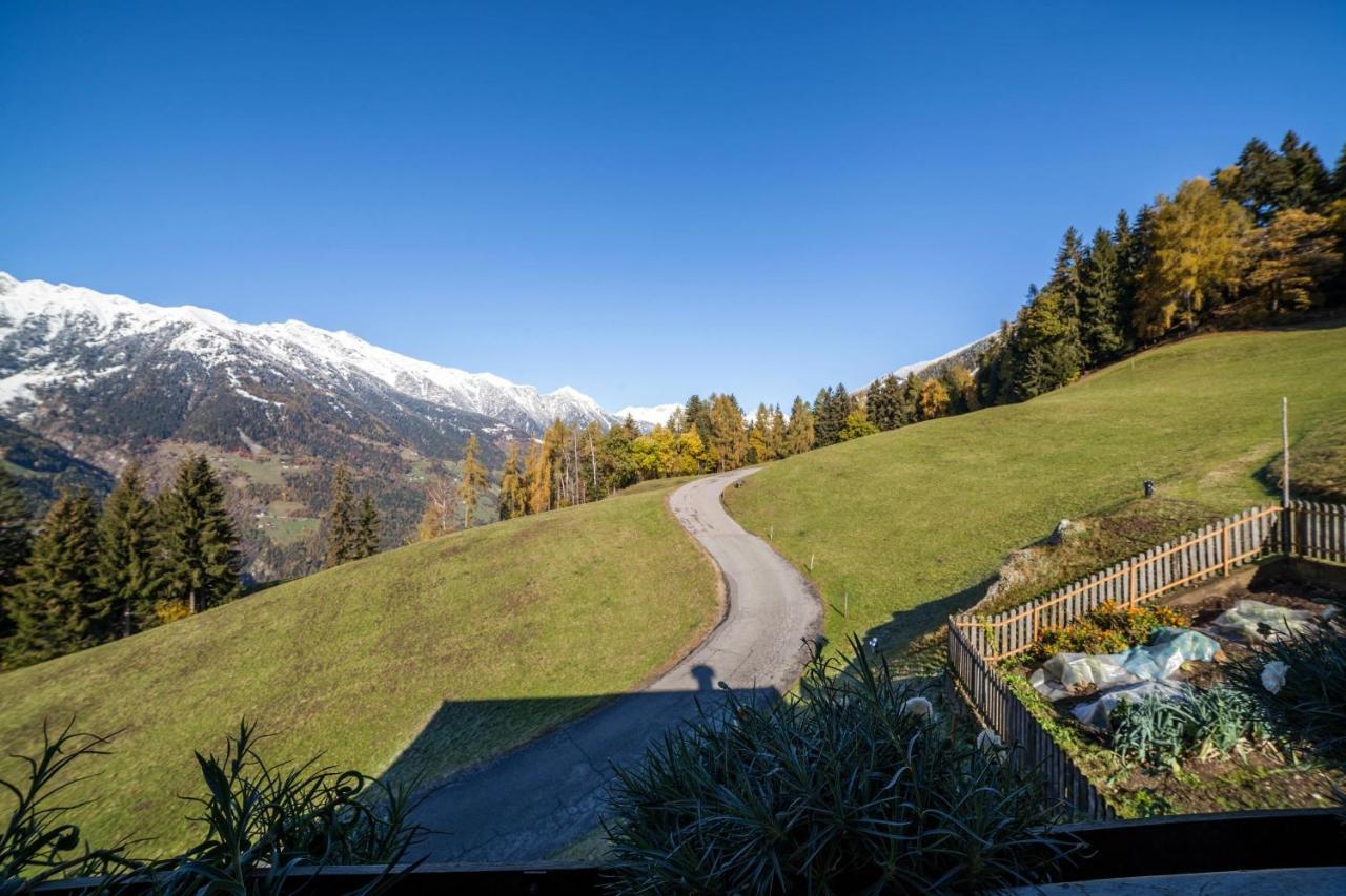 Hoferhof Apartement Bergspitze Schenna Exterior foto